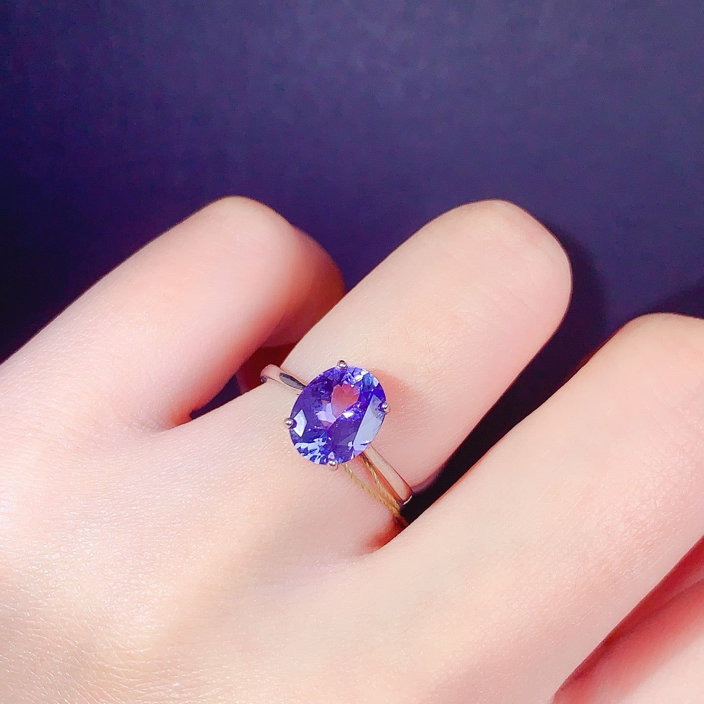 high-quality natural tanzanite ring