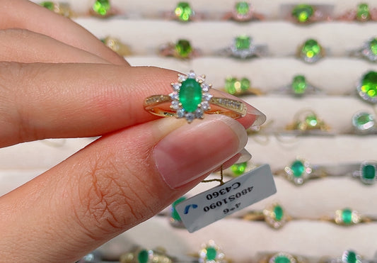 emerald ring